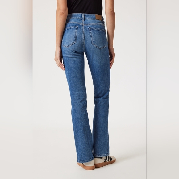 Mavi Women's Molly Bootcut Jeans in Classic Blue ~ Size 32 x 32 - Picture 15 of 16